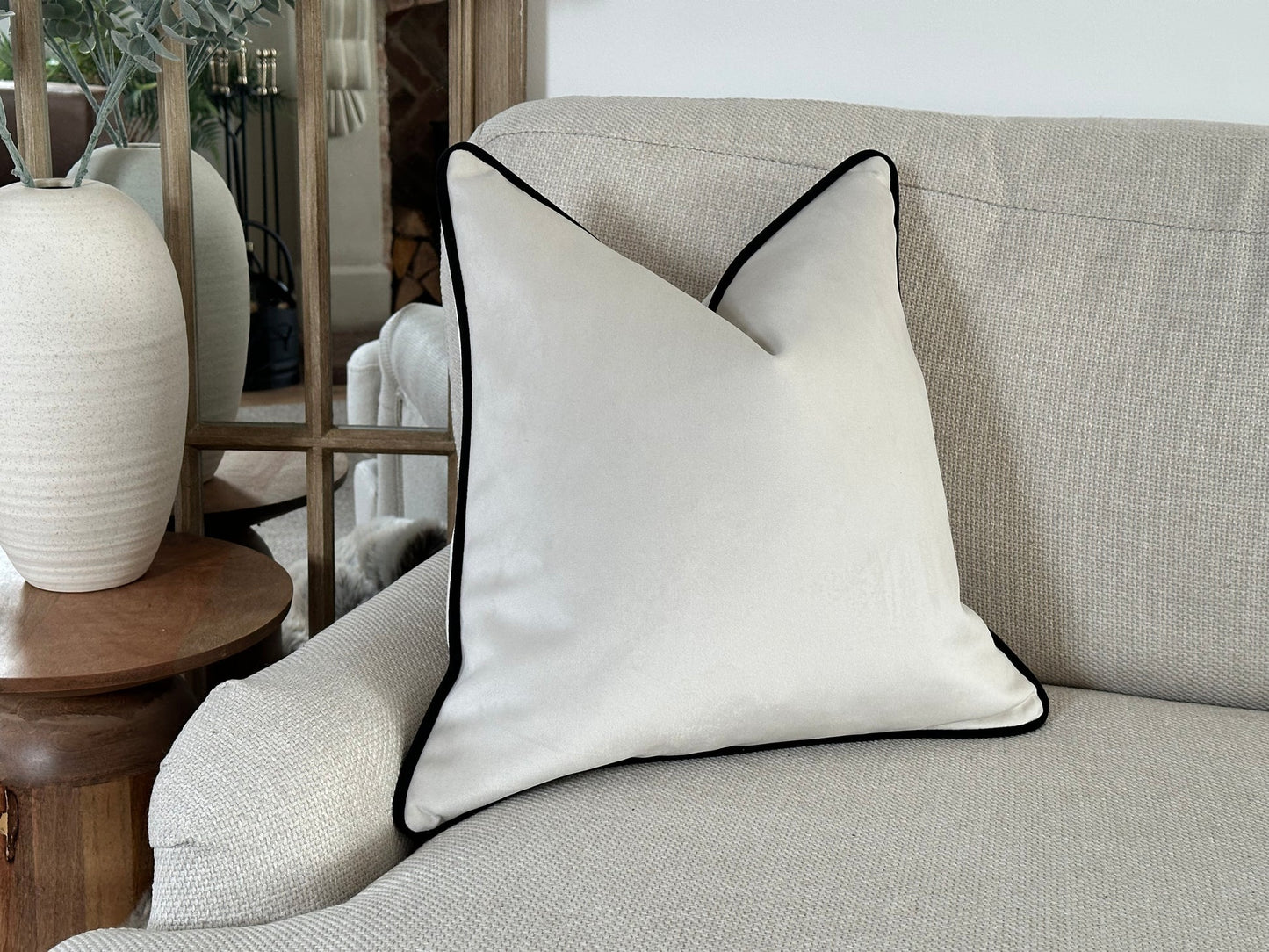 Milano Ivory Taupe Piped Velvet Cushion 22x22 additional image