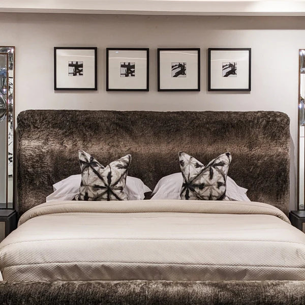 Arctic Wolf Faux‑Fur Bed