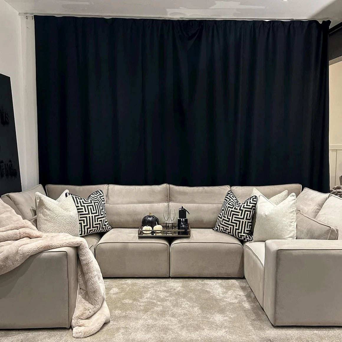 Windsor Retreat U Shape Sofa Closed End