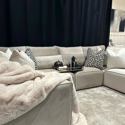 Windsor Retreat U Shape Sofa Closed End