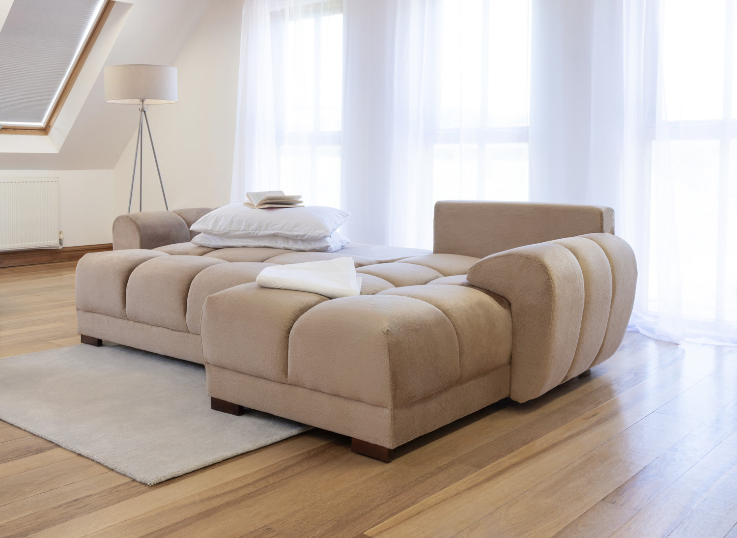 Lorenza Universal Corner Sofa Bed in Mocha