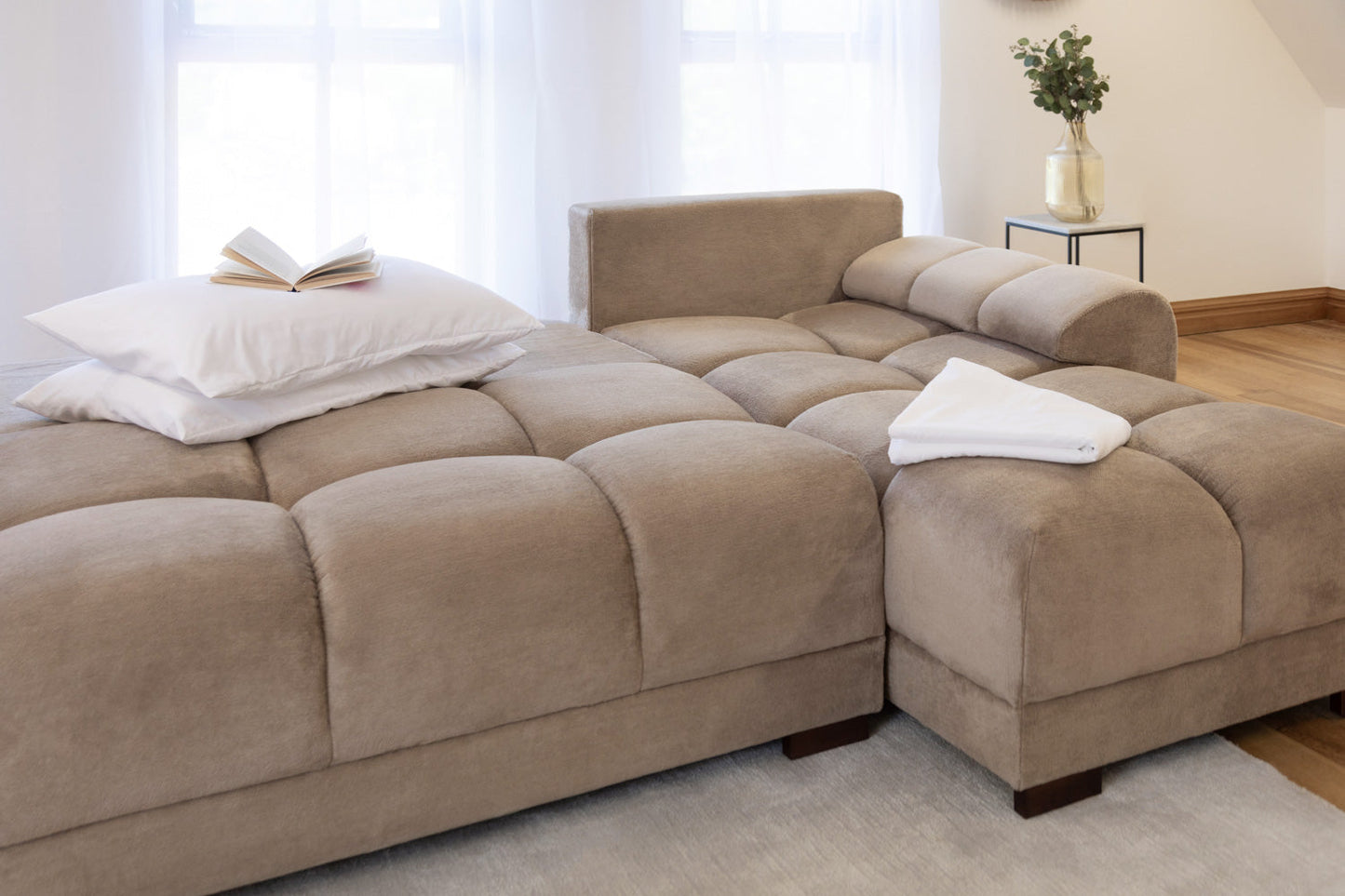 Lorenza Universal Corner Sofa Bed in Mocha